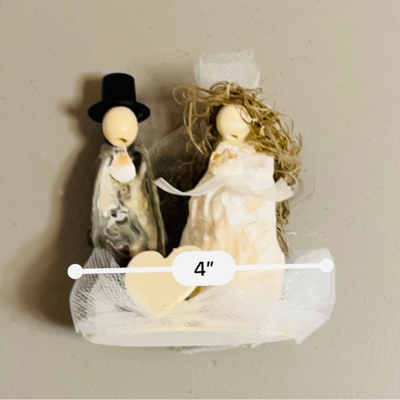 Handmade Beach Wedding Cake Topper Seashells Spanish Moss Southern Decoration - Picture 9 of 10